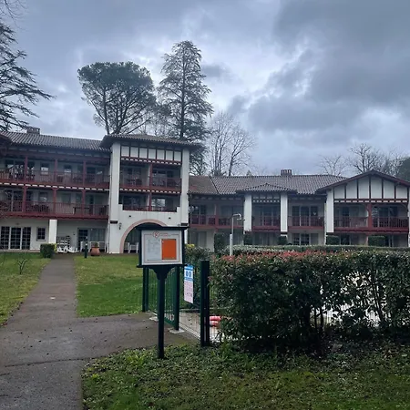 Appartamento Meublé Résidence Du Parc D'arradoy *
