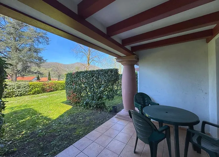 Appartement Meuble Du Parc D'arradoy